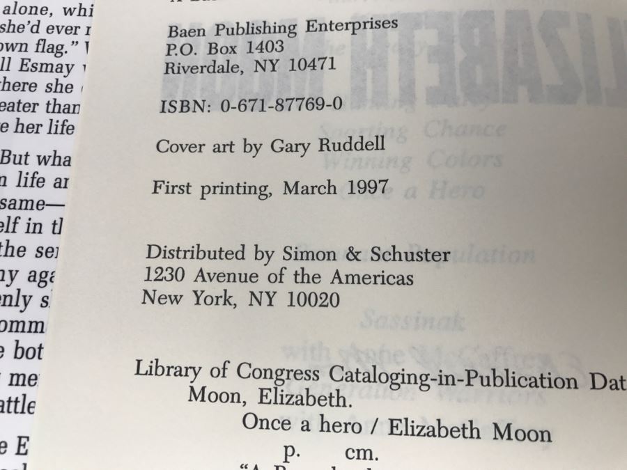 Signed First Printing 1997 Hardcover Book Once A Hero By Elizabeth Moon [Photo 8]
