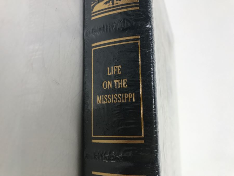 Sealed Easton Press Hardcover Book Life On The Mississippi By Mark Twain [Photo 3]