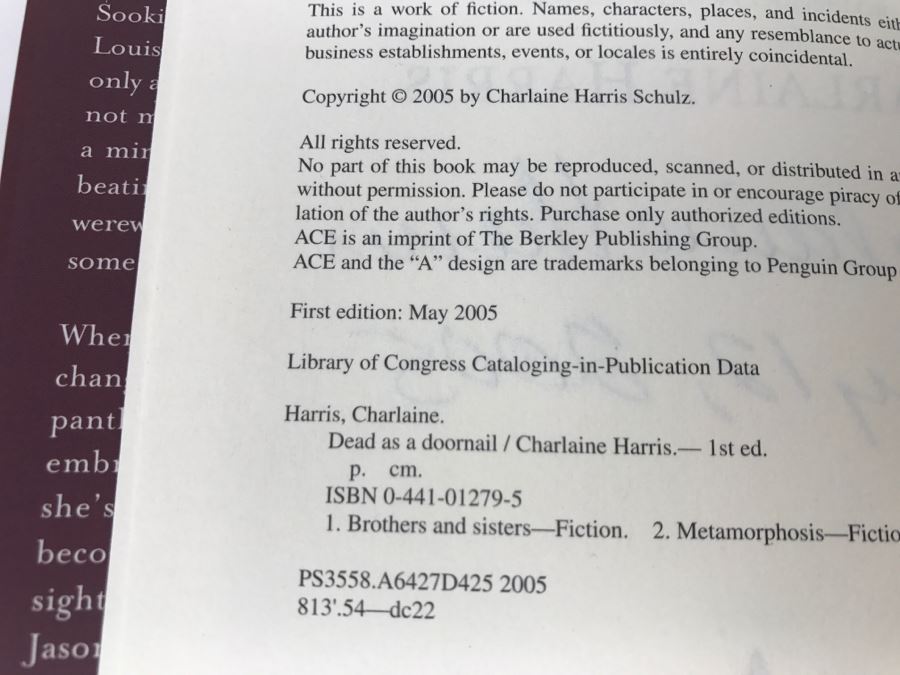 Signed First Edition 2005 Hardcover Book Dead As A Doornail By Charlaine Harris [Photo 9]