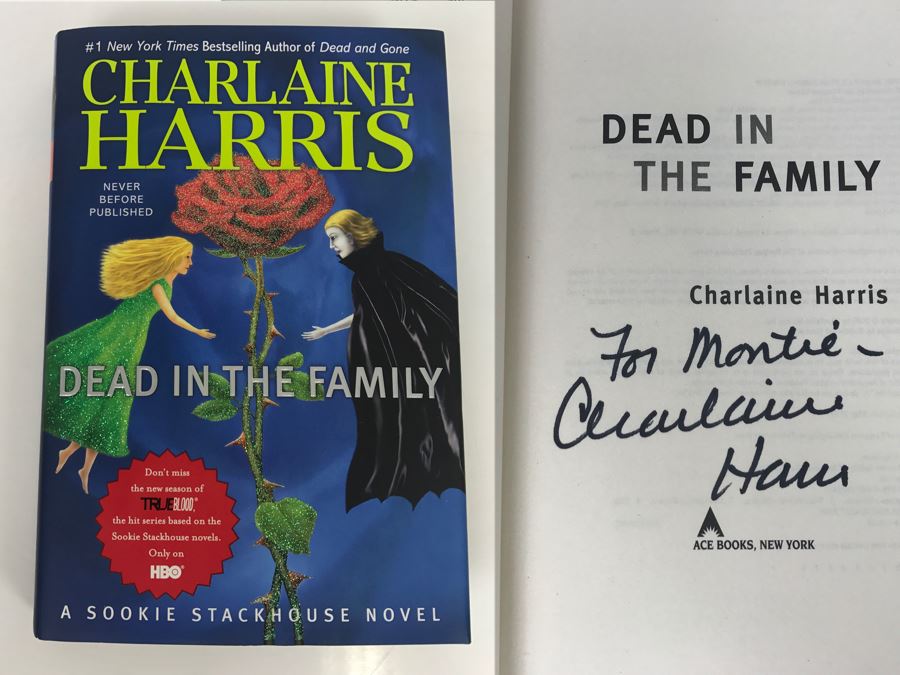 Signed First Edition 2010 Hardcover Book Dead In The Family By Charlaine Harris