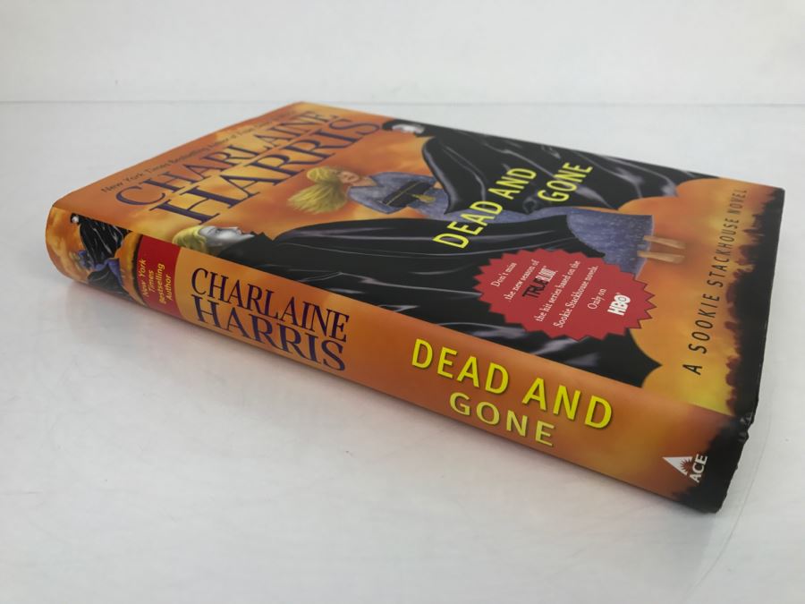 Signed First Edition 2009 Hardcover Book By Charlaine Harris [Photo 4]