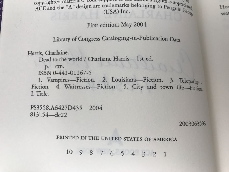 Signed First Edition 2004 Hardcover Book Dead To The World By Charlaine Harris [Photo 9]