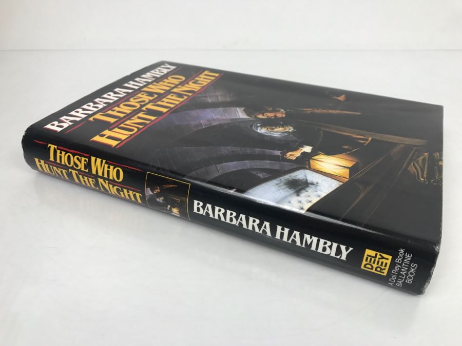 Signed First Edition 1988 Hardcover Book Those Who Hunt The Night By Barbara Hambly [Photo 3]