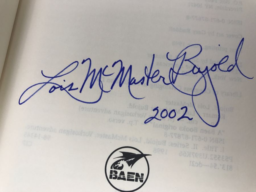Signed First Printing 1998 Hardcover Book Komarr By Lois McMaster Bujold [Photo 7]