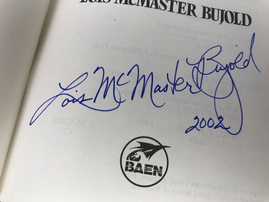 Signed First Printing 1996 Hardcover Book Cetaganda By Lois McMaster Bujold [Photo 7]