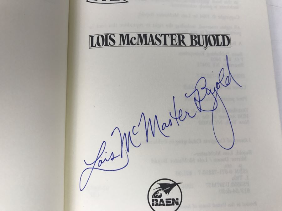 Signed First Printing 1994 Hardcover Book Mirror Dance By Lois McMaster Bujold [Photo 6]