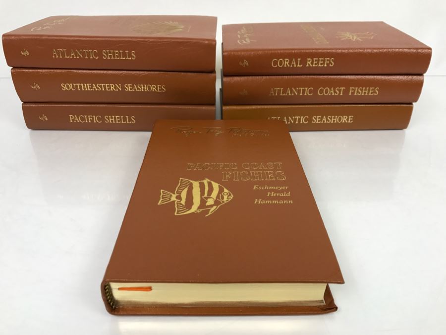 (7) Easton Press Books 1985 The Fiftieth Anniversary Edition Roger Tory Peterson Field Guides Sponsored By The National Audobon Society And The National Wildlife Federation (See Details For Titles) - Oceans [Photo 2]