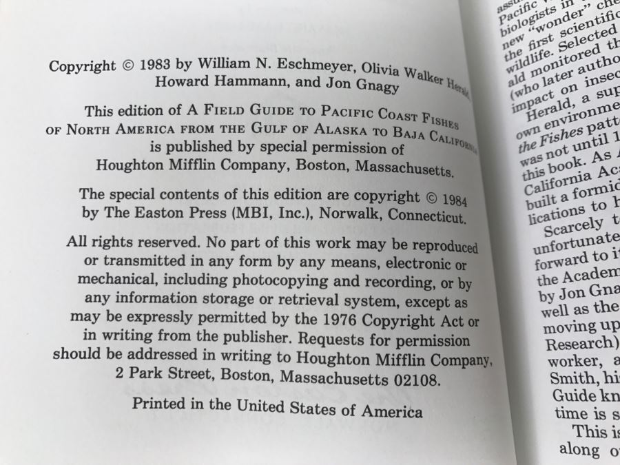 (7) Easton Press Books 1985 The Fiftieth Anniversary Edition Roger Tory Peterson Field Guides Sponsored By The National Audobon Society And The National Wildlife Federation (See Details For Titles) - Oceans [Photo 12]