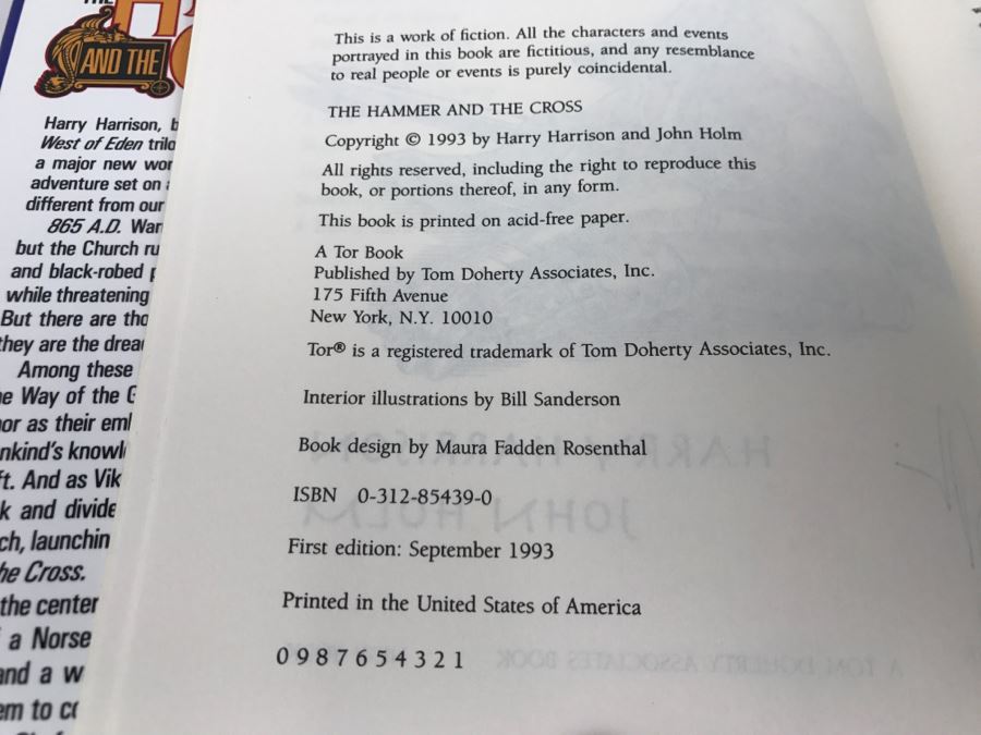 Signed First Edition Hardcover Book The Hammer And The Cross By Harry Harrison And John Holm (Signed By Harry Harrison) [Photo 8]