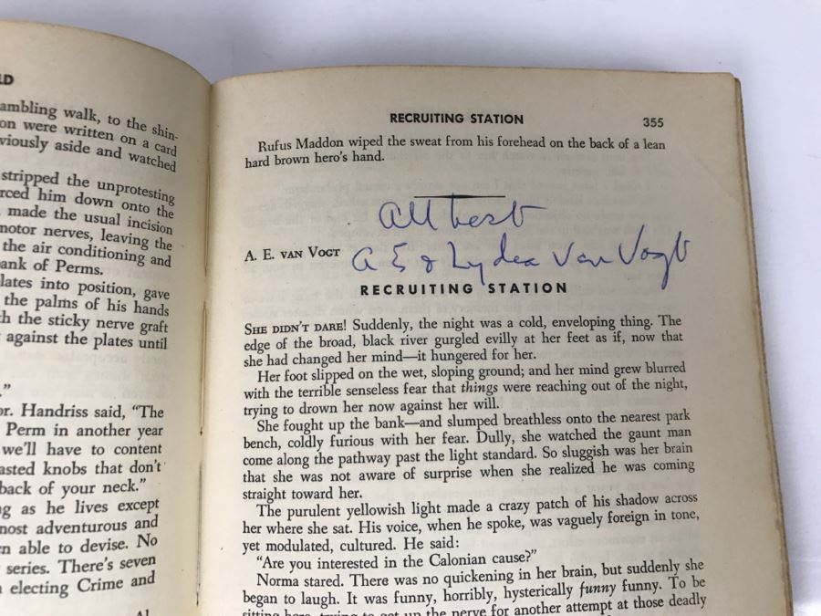 Signed Second Printing 1953 Hardcover Book Omnibus Of Science Fiction Signed By Ray Bradbury, L. Sprague De Camp, Jack Vance, A.E. Van Vogt, Alan E. Nourse [Photo 20]