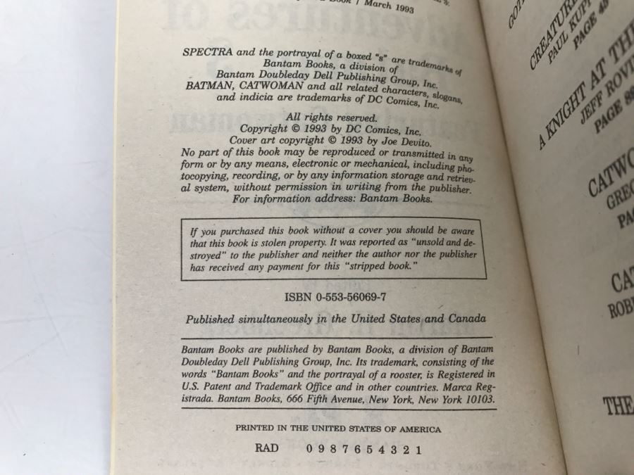 Pair Of Paperback Books: Signed 1990 Copy Of The Further Adventures Of The Joker (Signed By Martin H. Grenberg, Edward Bryant, Robert Sheckley, Garfield Reeves-Stevens And Mike Resnick) And 1993 The Further Adventures Of Batman Vol 3 Feat Catwoman [Photo 21]