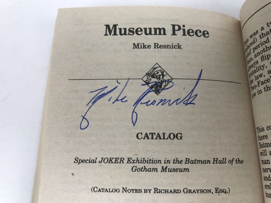 Pair Of Paperback Books: Signed 1990 Copy Of The Further Adventures Of The Joker (Signed By Martin H. Grenberg, Edward Bryant, Robert Sheckley, Garfield Reeves-Stevens And Mike Resnick) And 1993 The Further Adventures Of Batman Vol 3 Feat Catwoman [Photo 17]