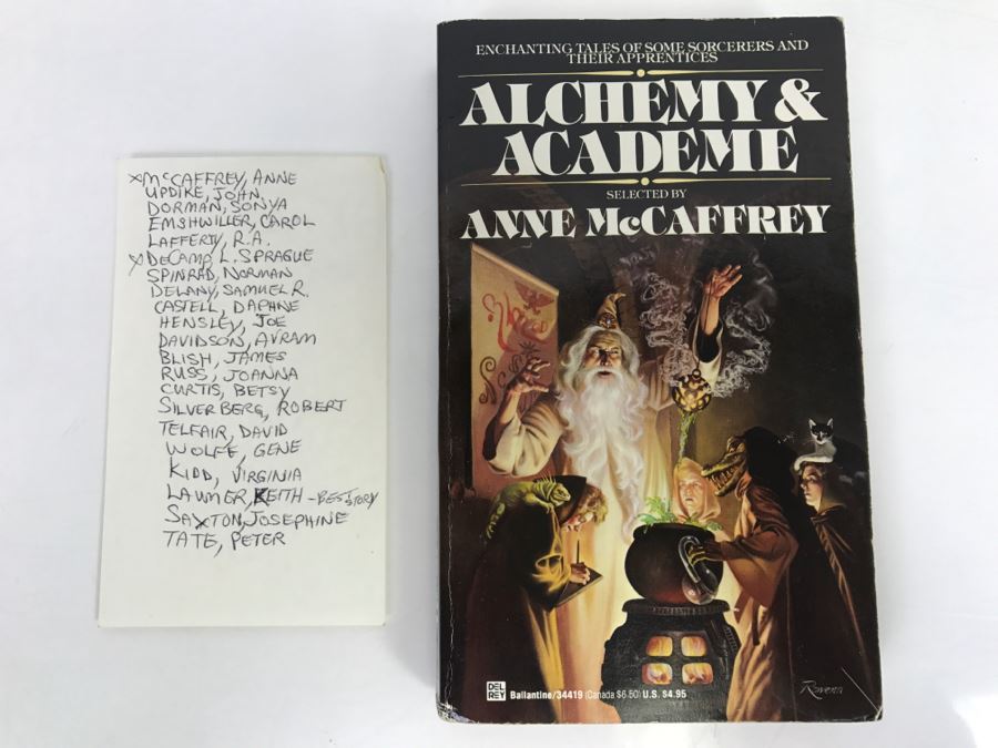 Signed Paperback Book Alchemy And Academe Selected By Anne McCaffrey (Signed By Anne McCaffrey And L. Sprague De Camp) [Photo 1]