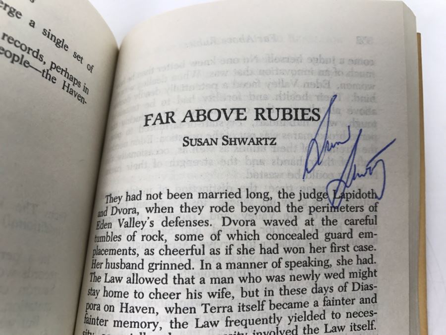 Signed Paperback Book War World Vol II (Signed By Jerry Pournelle, Larry Niven, Harry Turtledove And Susan Shwartz) [Photo 10]