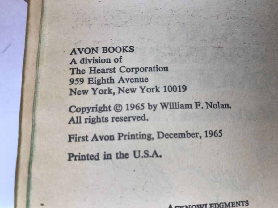 Signed First Avon Printing 1965 Paperback Book Man Against Tomorrow (Signed By William F. Nolan, Ray Bradbury And George Clayton Johnson) [Photo 9]