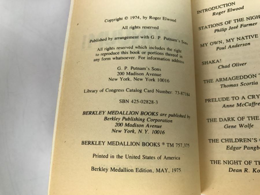 Signed 1975 Paperback Book Continuum 1 (Signed By Poul Anderson And Anne McCaffrey) [Photo 7]