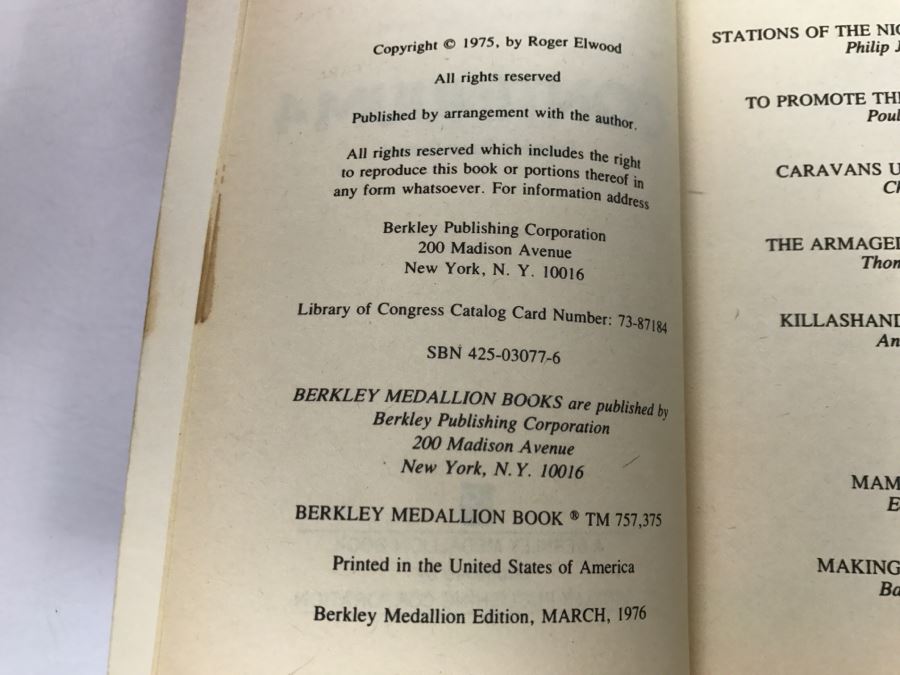 Signed 1976 Paperback Book Continuum 4 (Signed By Poul Anderson And Anne McCaffrey) [Photo 7]