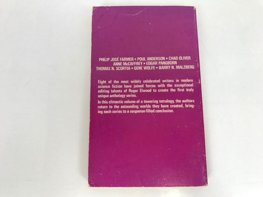 Signed 1976 Paperback Book Continuum 4 (Signed By Poul Anderson And Anne McCaffrey) [Photo 5]