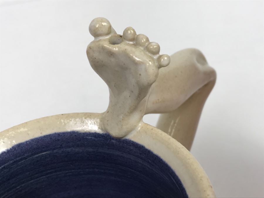 Potter Pottery Mug With Leg Foot Handle [Photo 13]
