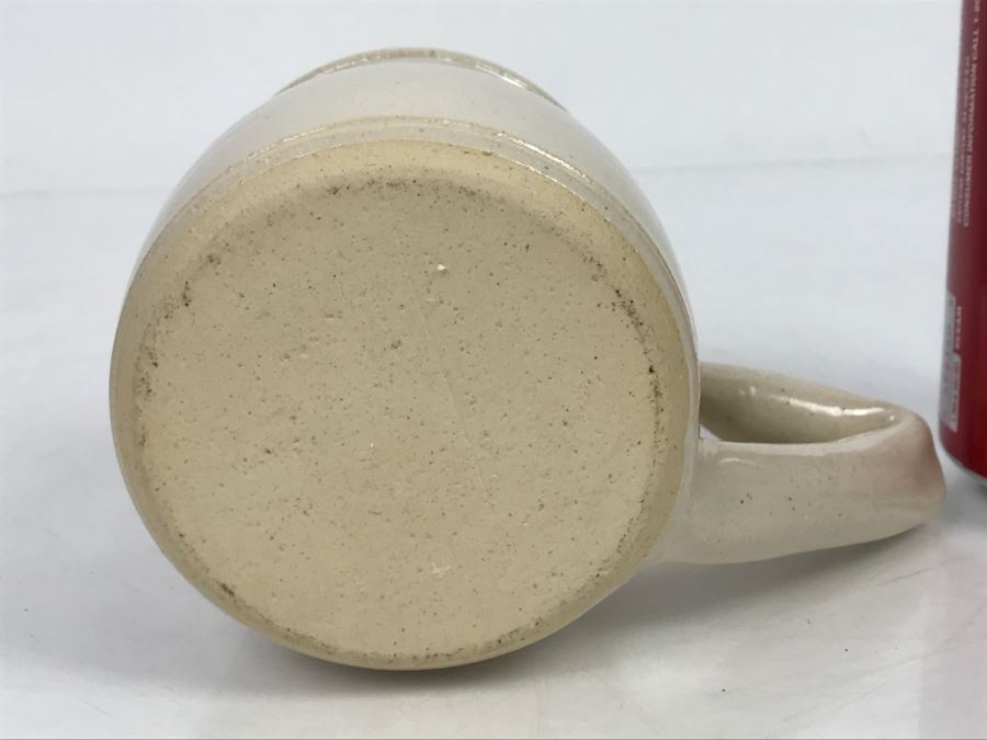 Potter Pottery Mug With Leg Foot Handle [Photo 14]