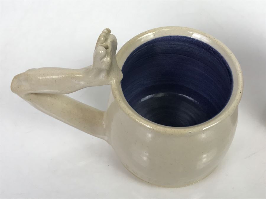 Potter Pottery Mug With Leg Foot Handle [Photo 7]