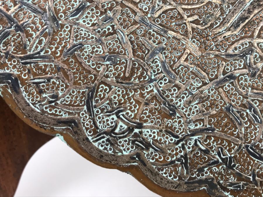Large Vintage Middle Eastern Hand Hammered Copper Footed Charger Plate [Photo 13]