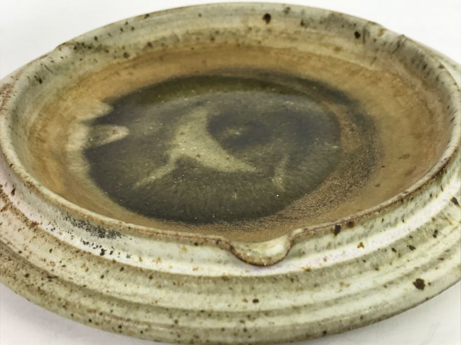 Mid-Century Pottery Ashtray Signed Carolyn [Photo 7]