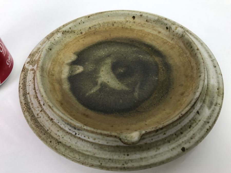 Mid-Century Pottery Ashtray Signed Carolyn [Photo 4]