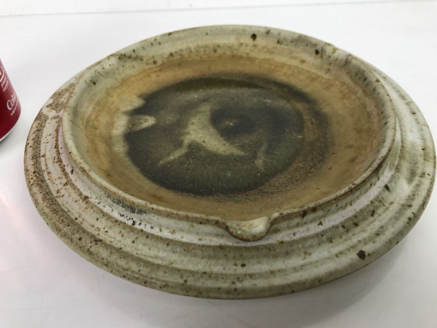 Mid-Century Pottery Ashtray Signed Carolyn [Photo 5]