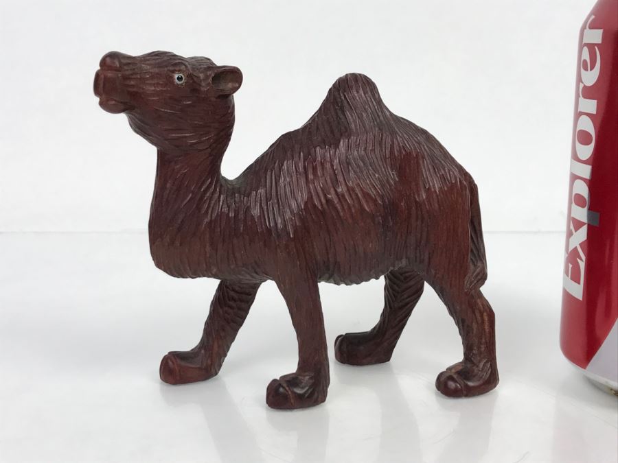 Hand Carved Wooden Camel Carving [Photo 1]