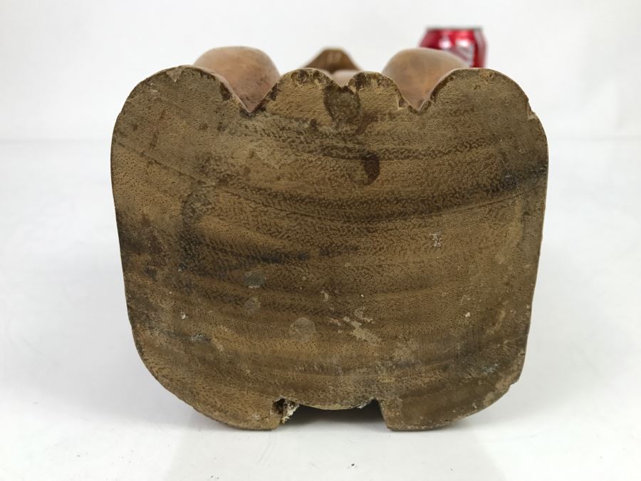 Large Hand Carved Cat Sculpture [Photo 22]