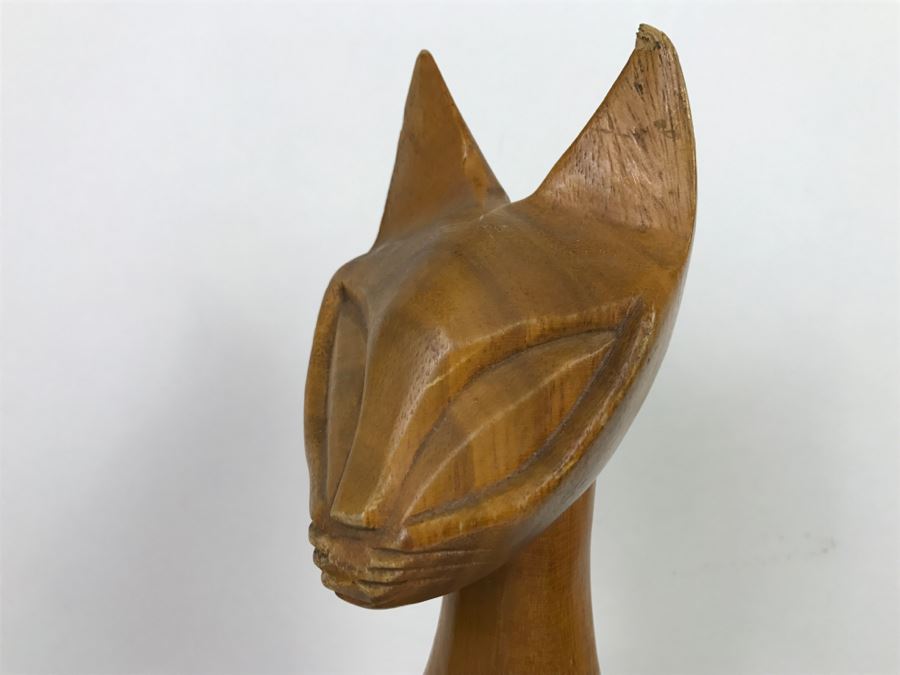 Large Hand Carved Cat Sculpture [Photo 19]