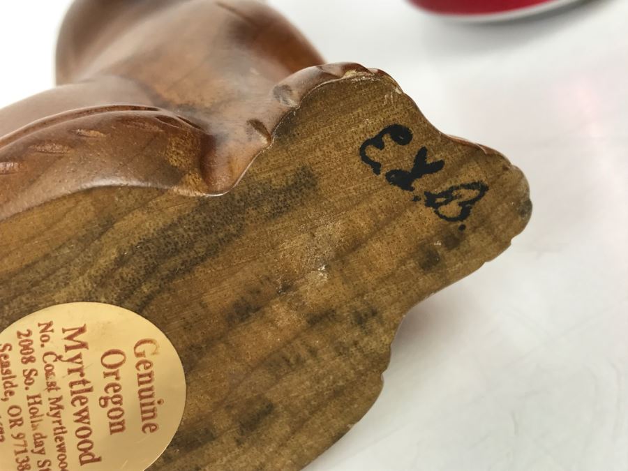 Oregon Myrtlewood Cat Sculpture [Photo 11]