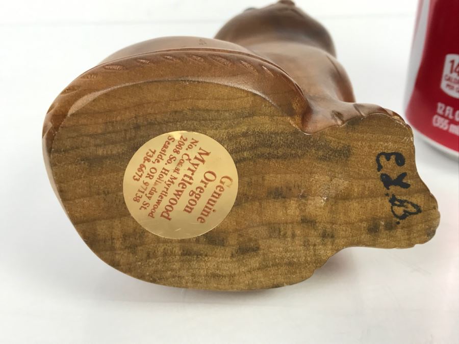 Oregon Myrtlewood Cat Sculpture [Photo 10]