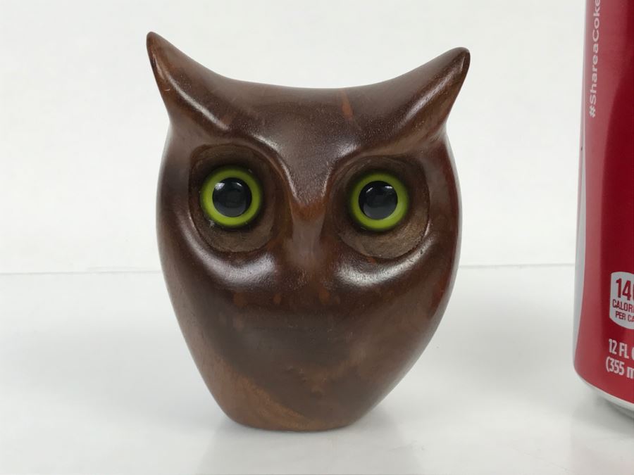 Carved Wooden Owl Sculpture [Photo 1]