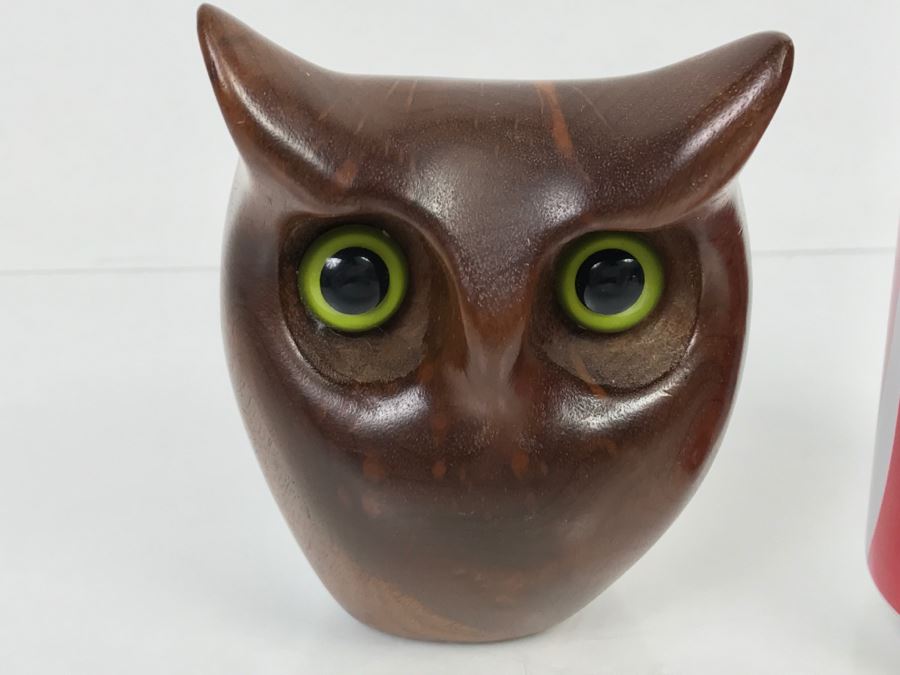 Carved Wooden Owl Sculpture [Photo 4]