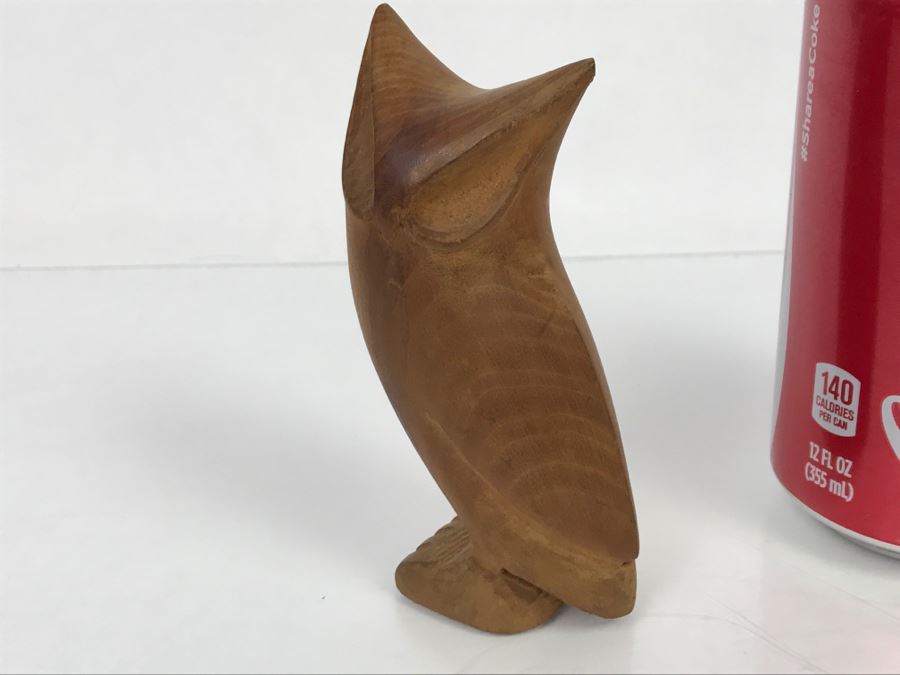 Mid-Century Carved Wooden Owl Sculpture [Photo 9]
