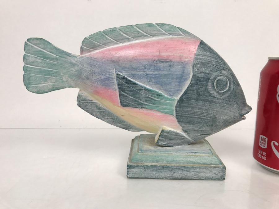Hand Carved And Hand Painted Fish Sculpture Indonesia [Photo 2]