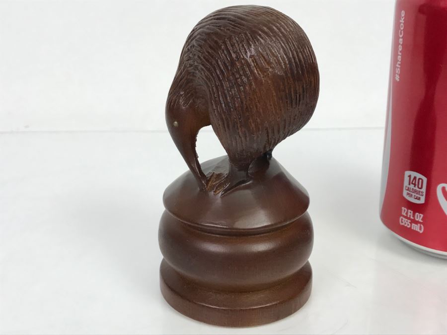 Handcarved Kiwi Bird Sculpture Tawa New Zealand [Photo 8]