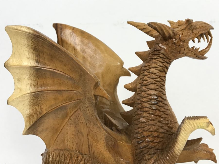 CCI Comic-Con International Art Show Well Executed Wooden Carved Dragon By Laura And Paul Bernier Out Of Twin Lakes CO [Photo 16]