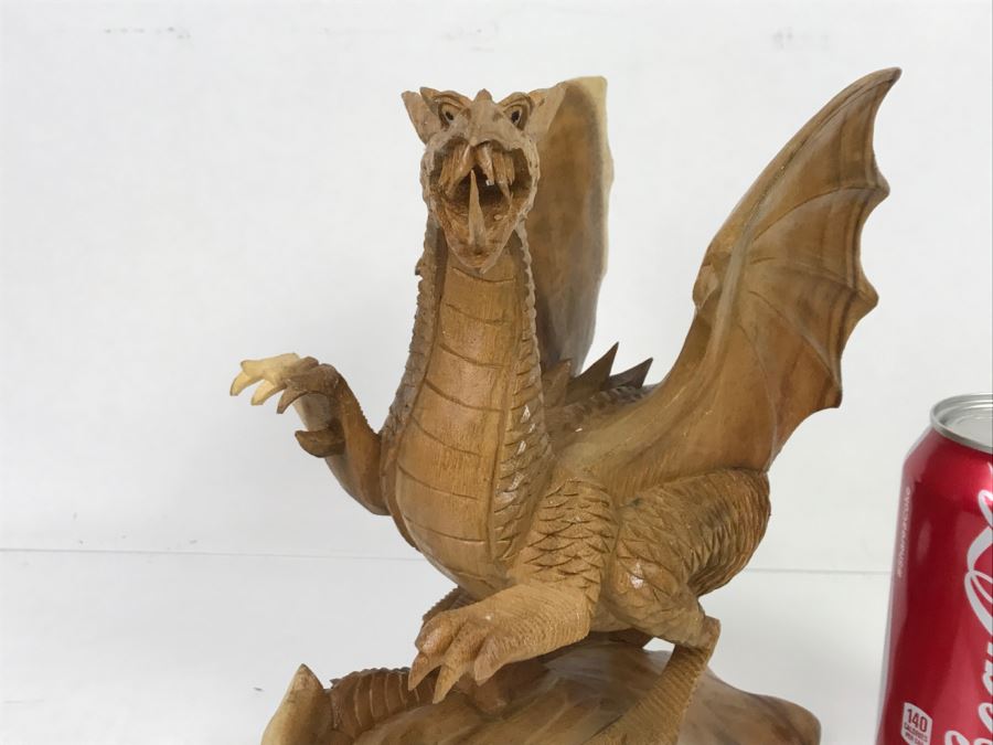 CCI Comic-Con International Art Show Well Executed Wooden Carved Dragon By Laura And Paul Bernier Out Of Twin Lakes CO [Photo 33]