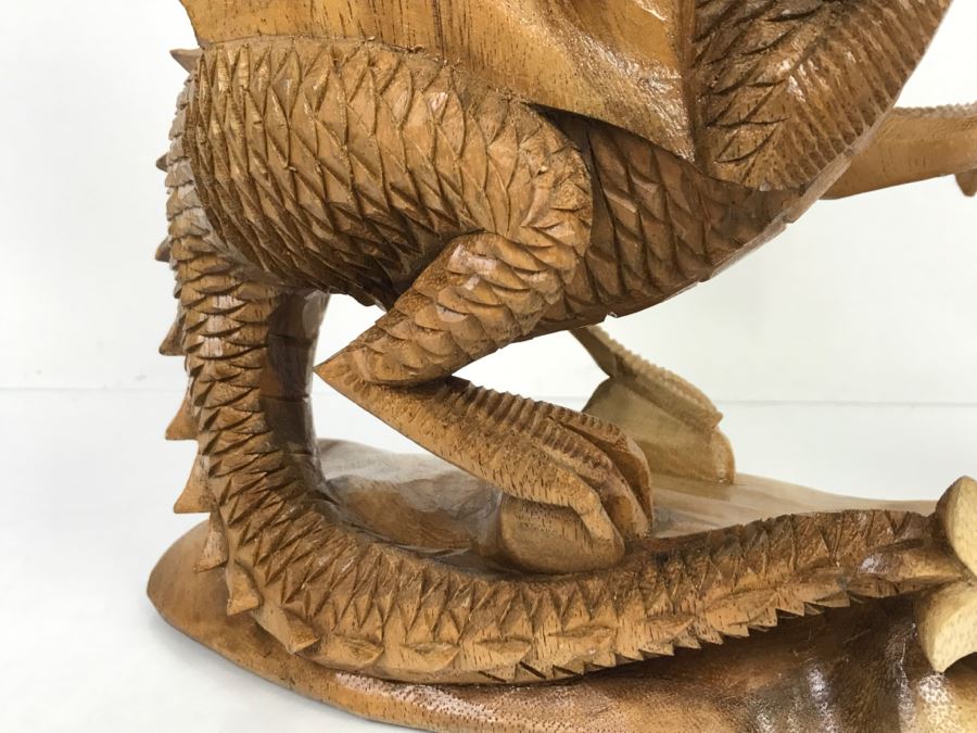 CCI Comic-Con International Art Show Well Executed Wooden Carved Dragon By Laura And Paul Bernier Out Of Twin Lakes CO [Photo 14]