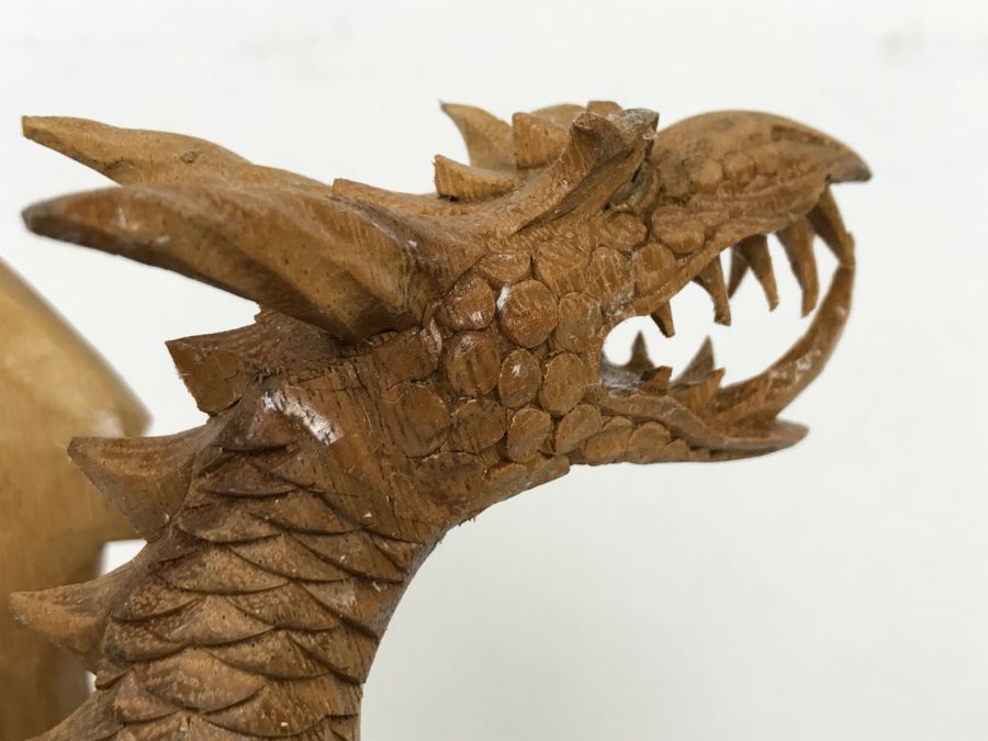 CCI Comic-Con International Art Show Well Executed Wooden Carved Dragon By Laura And Paul Bernier Out Of Twin Lakes CO [Photo 17]