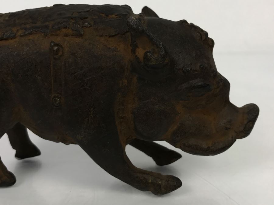 Old Metal Pig Sculpture Appears To Have Golden Tone Underneath 327g [Photo 17]