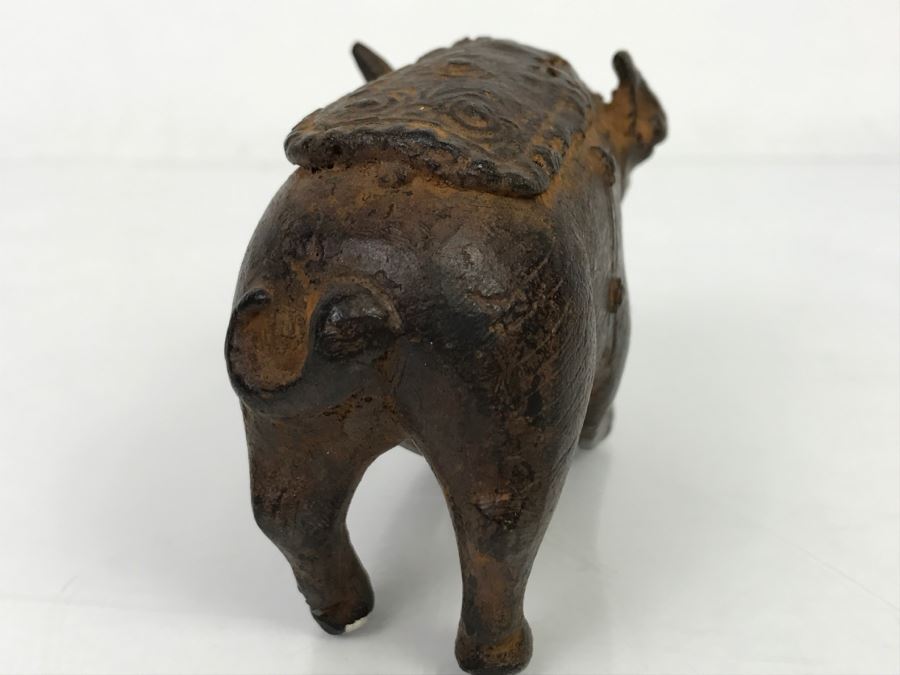 Old Metal Pig Sculpture Appears To Have Golden Tone Underneath 327g [Photo 14]