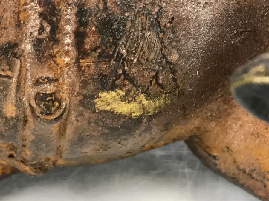Old Metal Pig Sculpture Appears To Have Golden Tone Underneath 327g [Photo 4]