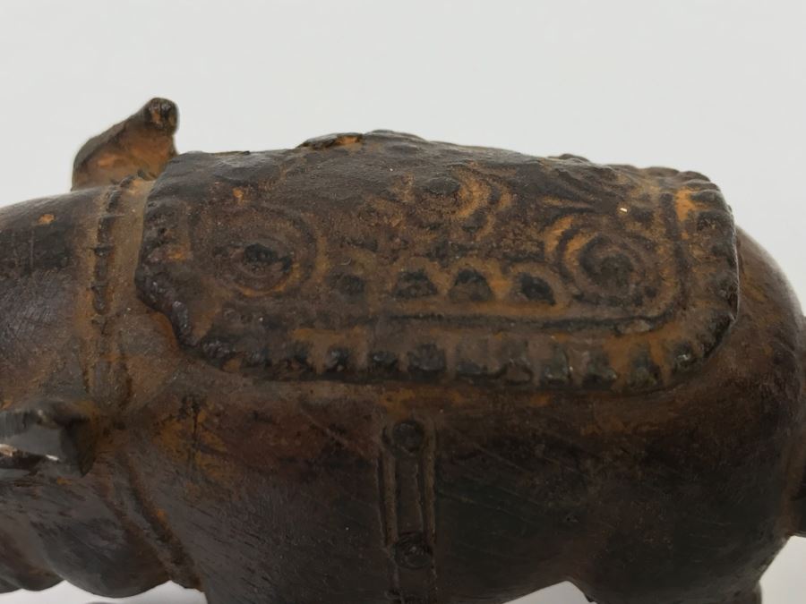 Old Metal Pig Sculpture Appears To Have Golden Tone Underneath 327g [Photo 12]