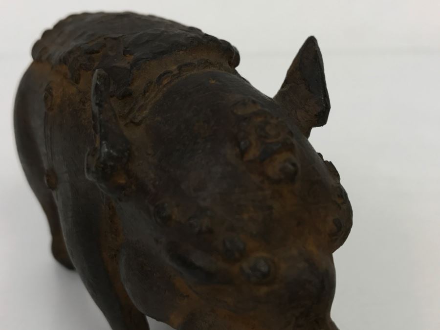 Old Metal Pig Sculpture Appears To Have Golden Tone Underneath 327g [Photo 21]