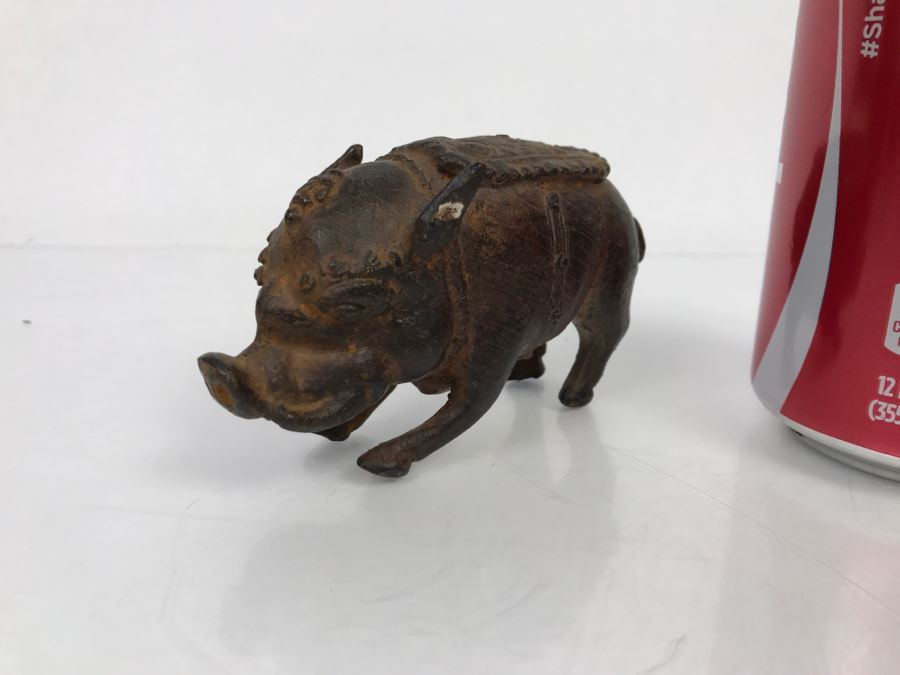 Old Metal Pig Sculpture Appears To Have Golden Tone Underneath 327g [Photo 7]