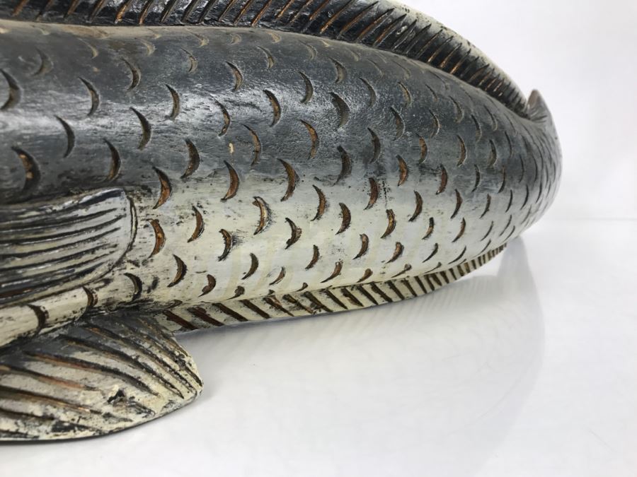 Large Hand Carved And Hand Painted Wooden Fish Sculpture [Photo 3]